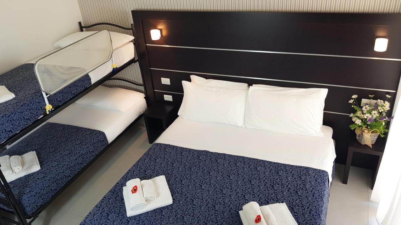Hotel Duca Di Kent 3*