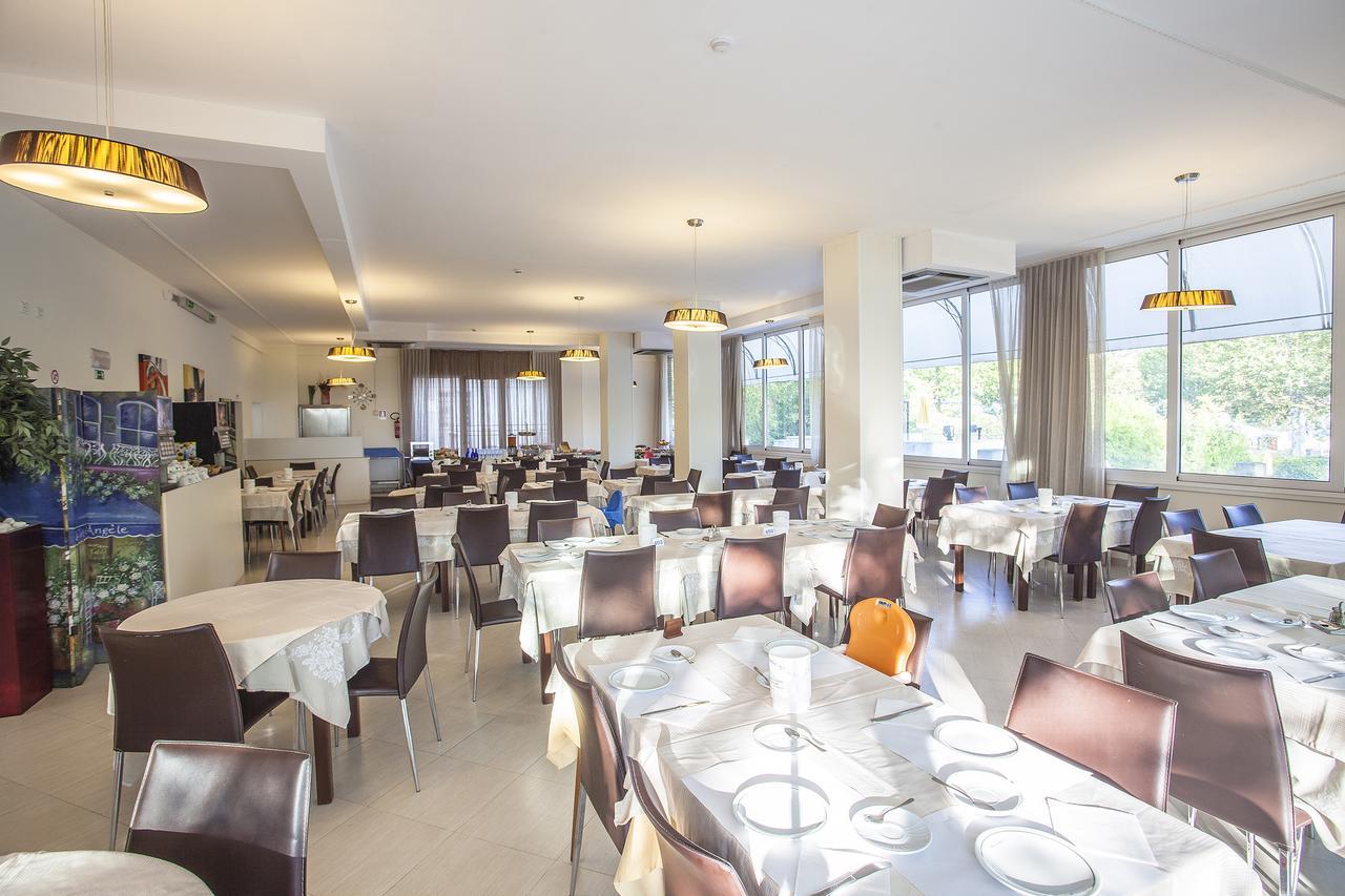 Duca Di Kent Hotel 3*